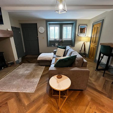 The Ebor Suite A Cosy Apartment In Haworth Buitenkant foto