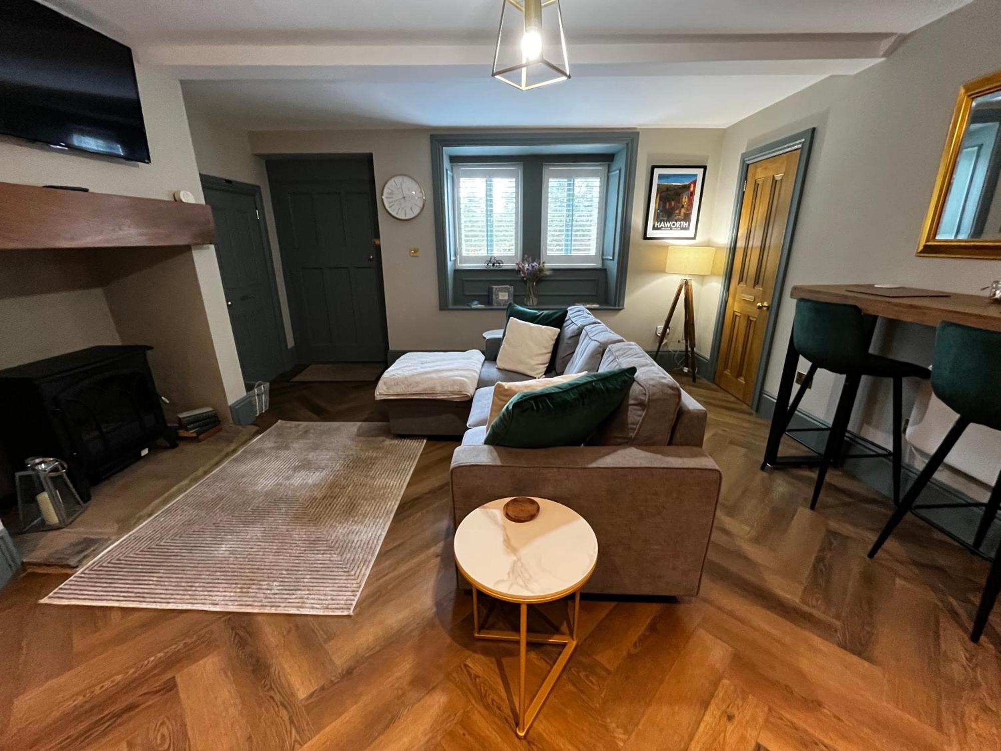 The Ebor Suite A Cosy Apartment In Haworth Buitenkant foto